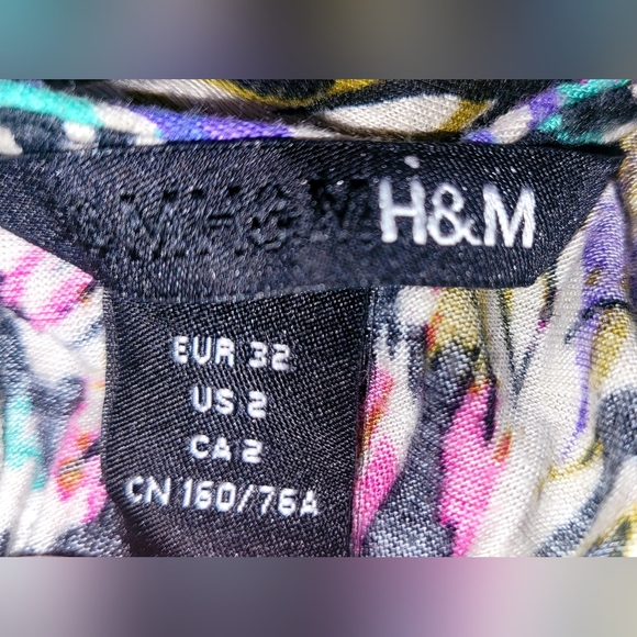 H&M Dress - Picture 3 of 3